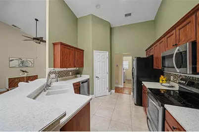 3883 Kingston Oaks Cove, Oviedo, FL 32765 - Photo 11