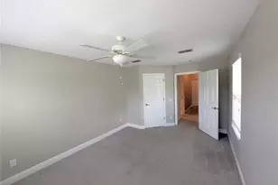 11451 Crowned Sparrow Ln, Tampa, FL 33626 - Photo 9