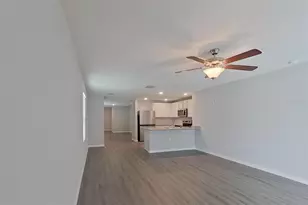 8665 SW 44th Ct, Ocala, FL 34476 - Photo 9