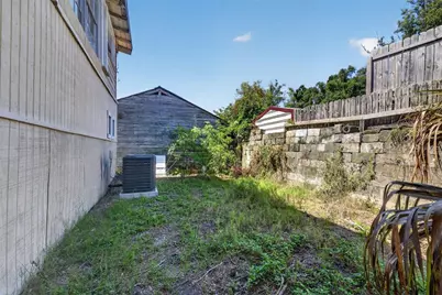 114 W Wilder Avenue, Tampa, FL 33603 - Photo 23