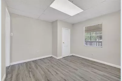 114 W Wilder Avenue, Tampa, FL 33603 - Photo 13