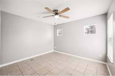 3757 Clubside Pointe Drive, Orlando, FL 32810 - Photo 15