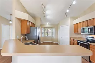 206 Windridge St, Davenport, FL 33837 - Photo 9