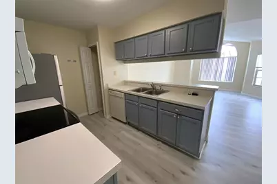 2327 Prime Circle #B, Kissimmee, FL 34746 - Photo 15