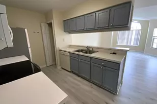 2327 Prime Cir, Kissimmee, FL 34746 - Photo 15