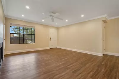 370 Lake Tahoe Court #202, Altamonte Springs, FL 32701 - Photo 5