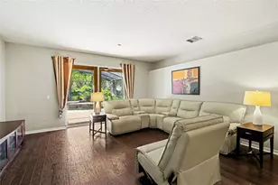10161 Sandy Marsh Ln, Orlando, FL 32832 - Photo 7