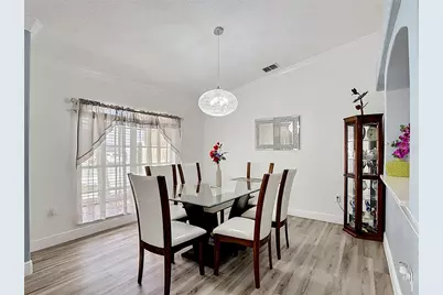 915 Bonneville Lane, Kissimmee, FL 34759 - Photo 9