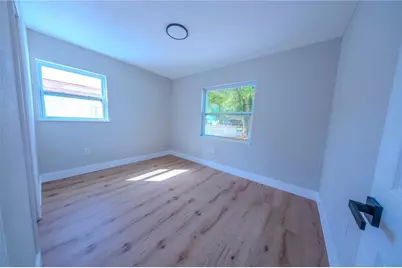 4945 Lescot Lane, Orlando, FL 32811 - Photo 15