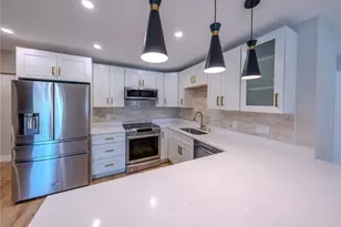 4945 Lescot Ln, Orlando, FL 32811 - Photo 3