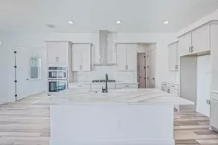 17422 Honeybell Tangelo Ct, Winter Garden, FL 34787 - Photo 5