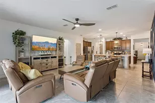 2033 Stillwood Wy, Saint Cloud, FL 34771 - Photo 9