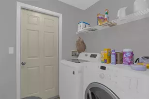 12616 Gettysburg Cir, Orlando, FL 32837 - Photo 15