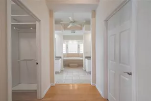 1015 Venetian Ave, Orlando, FL 32804 - Photo 17