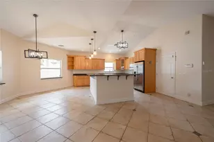 1015 Venetian Ave, Orlando, FL 32804 - Photo 9