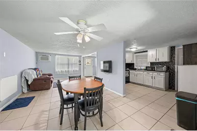 18 E Golden Street, Beverly Hills, FL 34465 - Photo 9