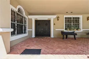 5825 Lake Lizzie Dr, Saint Cloud, FL 34771 - Photo 3