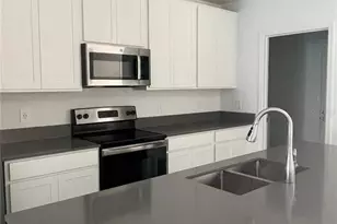 922 Jackson Ave, Davenport, FL 33837 - Photo 5