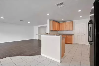 12012 Citrus Leaf Drive, Gibsonton, FL 33534 - Photo 5