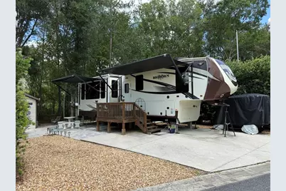 2853 NE 104th Terrace, Silver Springs, FL 34488 - Photo 3