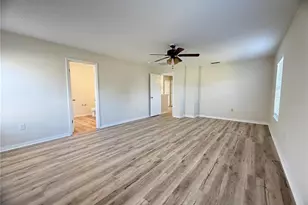 246 Canna Dr, Davenport, FL 33897 - Photo 5