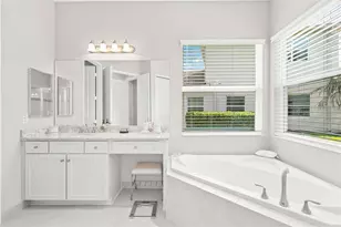 31321 Chesapeake Bay Dr, Wesley Chapel, FL 33543 - Photo 27