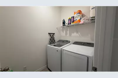 408 Cierra Oaks Circle, Lady Lake, FL 32159 - Photo 25