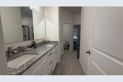 408 Cierra Oaks Circle, Lady Lake, FL 32159 - Photo 13