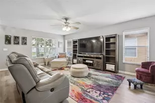 2523 Martins Run, Tavares, FL 32778 - Photo 5