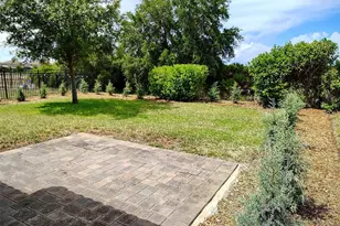 1047 Oak Bluff Dr, Davenport, FL 33837 - Photo 35