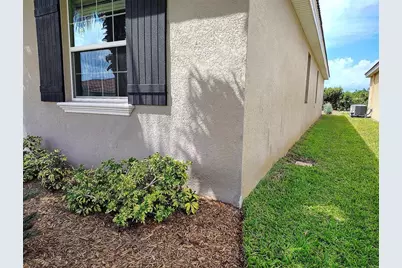 1047 Oak Bluff Drive, Davenport, FL 33837 - Photo 33