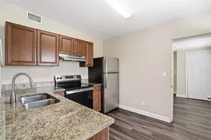 4826 S 8th Ave S, Saint Petersburg, FL 33711 - Photo 11