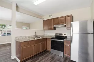 4826 S 8th Ave S, Saint Petersburg, FL 33711 - Photo 13