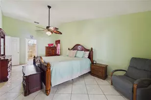 4386 Wyndcliff Cir, Orlando, FL 32817 - Photo 17
