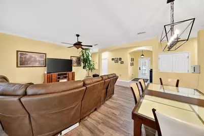 118 Vista Drive, Poinciana, FL 34759 - Photo 9