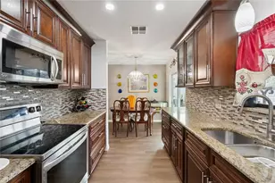 1405 Coronet Dr, Deltona, FL 32725 - Photo 9