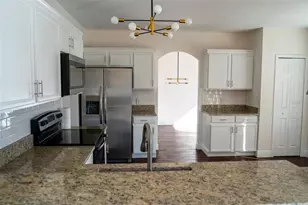 608 Bluebill Ct, Kissimmee, FL 34759 - Photo 3