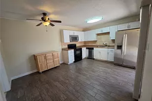 3824 Saxon Dr, New Smyrna Beach, FL 32169 - Photo 9