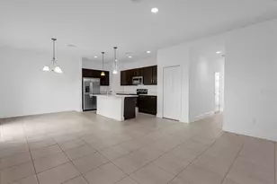 1336 Captiva Cv, Sanford, FL 32771 - Photo 5
