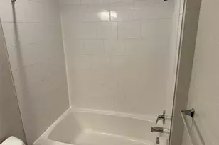 2420 Ann Rou Rd, Tavares, FL 32778 - Photo 19
