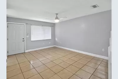 4586 Pheasant Run Drive #B, Orlando, FL 32808 - Photo 5