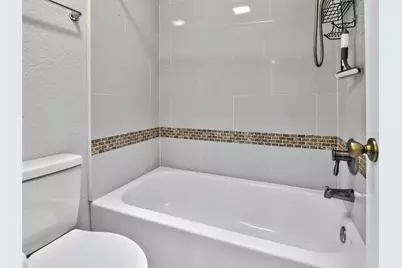 4586 Pheasant Run Drive #B, Orlando, FL 32808 - Photo 21
