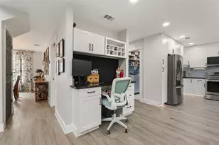 10545 Sailaway Ln, Orlando, FL 32825 - Photo 9