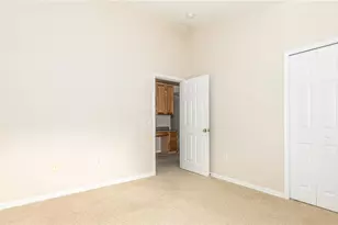 5857 Lake Champlain Dr, Orlando, FL 32829 - Photo 15