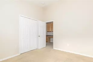 5857 Lake Champlain Dr, Orlando, FL 32829 - Photo 11
