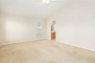 5857 Lake Champlain Dr, Orlando, FL 32829 - Photo 19