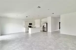 5768 Gingham Dr, Kissimmee, FL 34758 - Photo 5