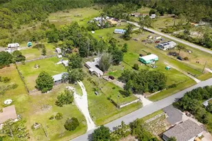 5345 Topeka Ave, Saint Cloud, FL 34773 - Photo 7