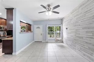 5637 Kalmia Dr, Orlando, FL 32807 - Photo 5