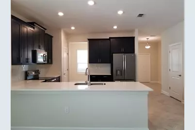 11142 Longleaf Woods Drive, Orlando, FL 32832 - Photo 3